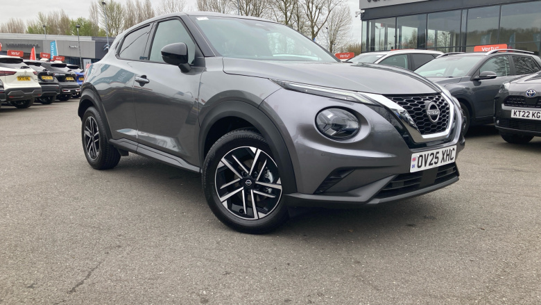 Nissan Juke 1.0 DiG-T N-Connecta 5dr Petrol Hatchback